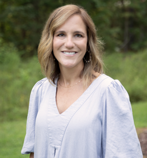 Amanda Calhoun,执行董事兼 FEAT 联合创始人